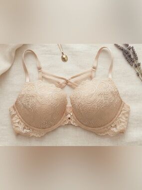 smart & sexy Lace Crisscross Push-Up Bra in Beige